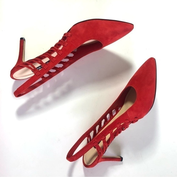 Nine West Milia Slingback Side Cutout Pump - Picture 10 of 15